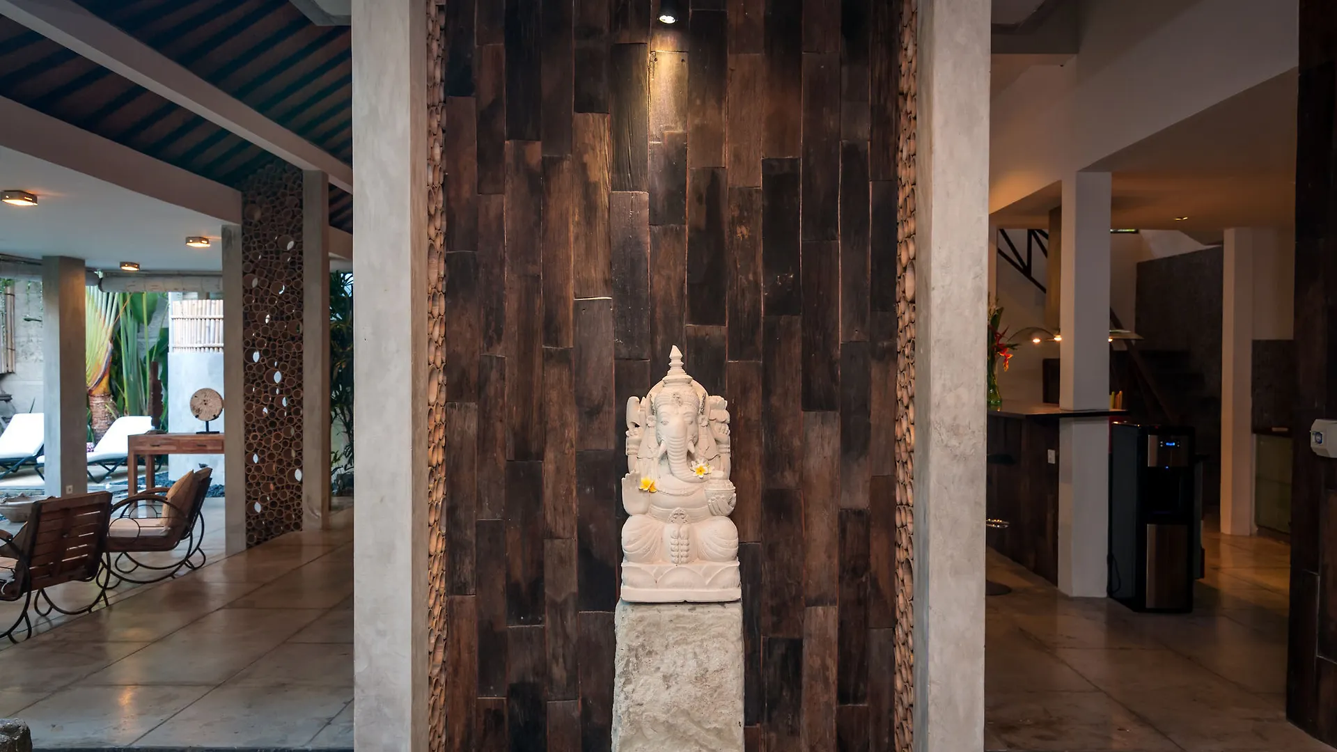 Villa Malou Seminyak  Seminyak (Bali)